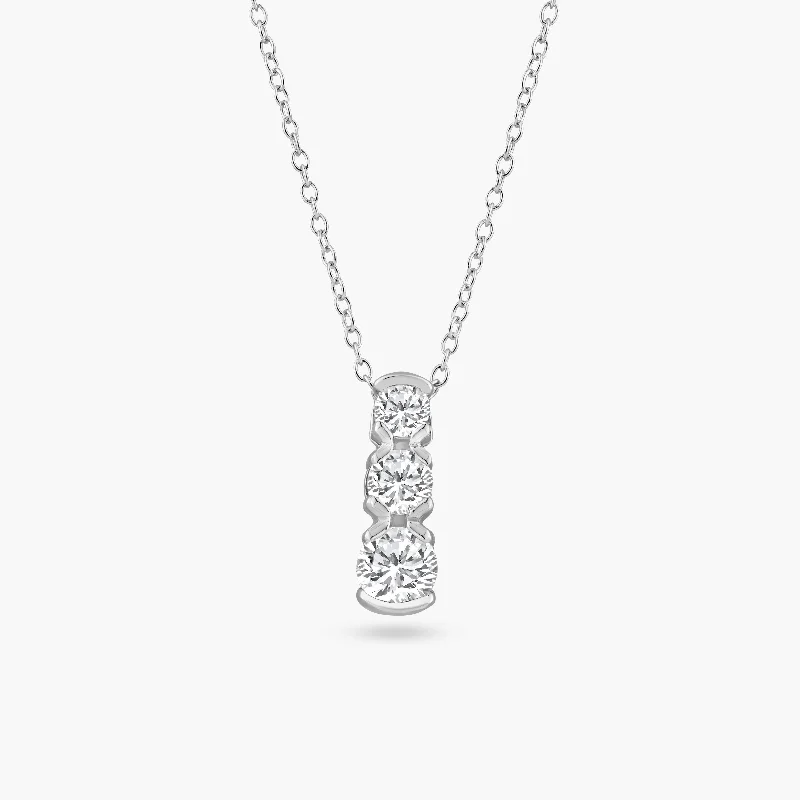 Best necklaces and pendants with intricate beadwork for a bohemian-inspired look-Silver 925 Clear CZ Rhodium Plated 3 Graduated CZ Pendant Necklace - BGP00076