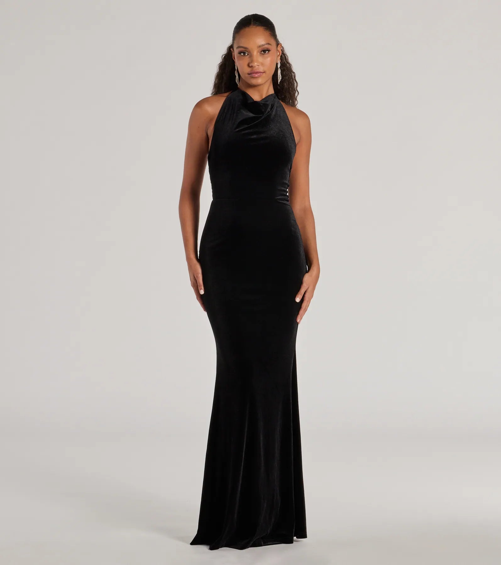 Maxi Dresses for Elegant Style -Nara Long Velvet Halter Mermaid Dress