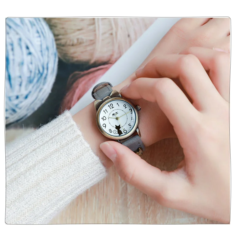 Elegant gold watches for women with minimalist face and sleek design -Female Junior High School Student Korean Retro Waterproof Watch