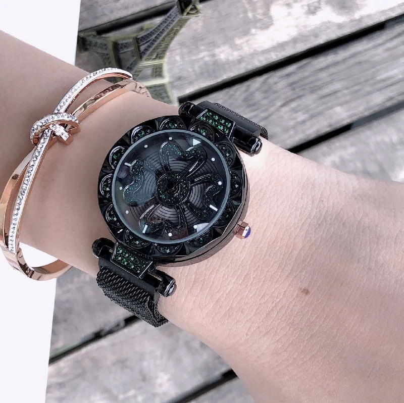 Fashionable smartwatch for women with customizable bands and sleek interface -Four-leaf clover running watch female