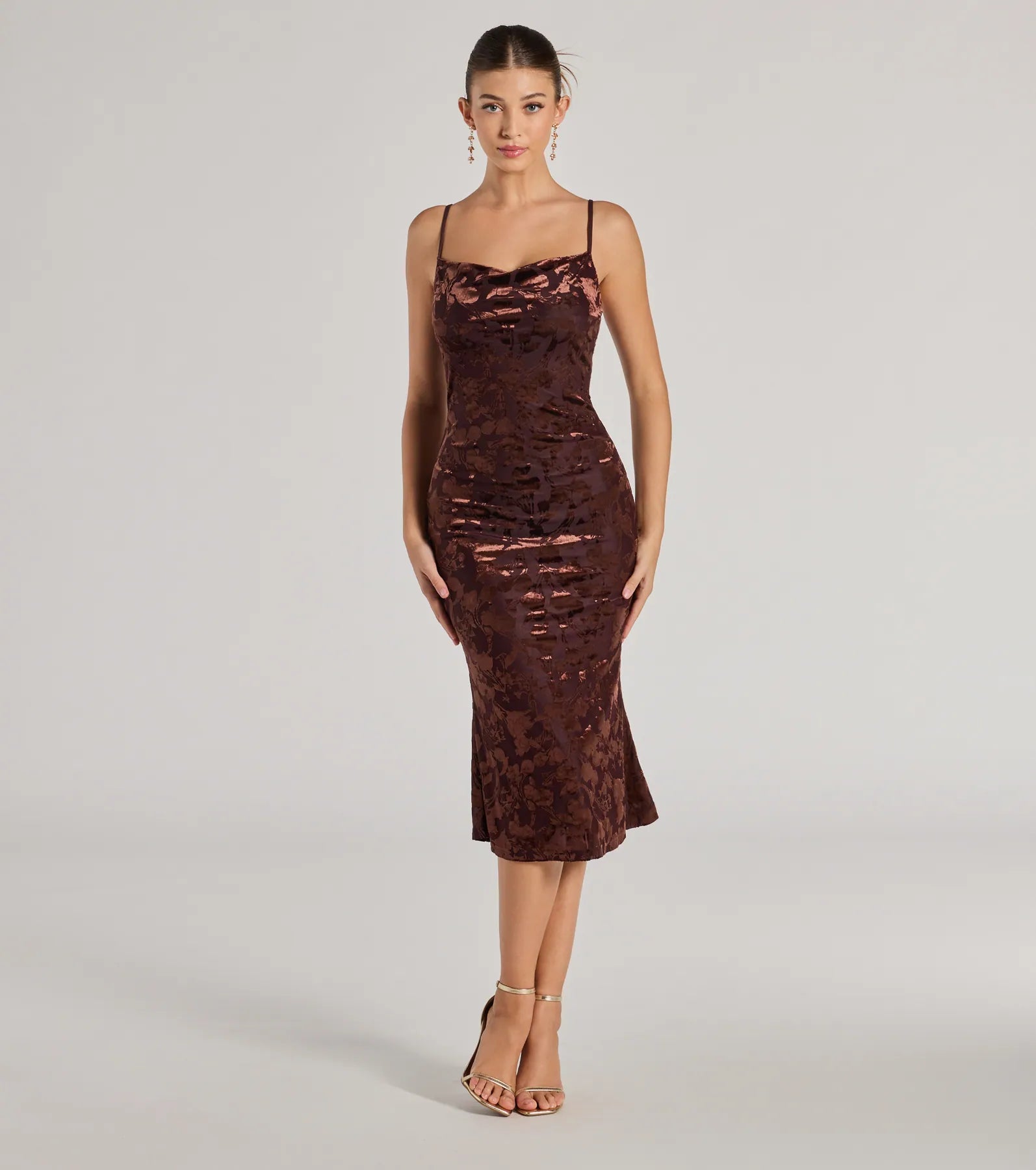 Indian Dresses with Intricacy -Oh-So-Chic Floral Velvet Burnout Midi Dress