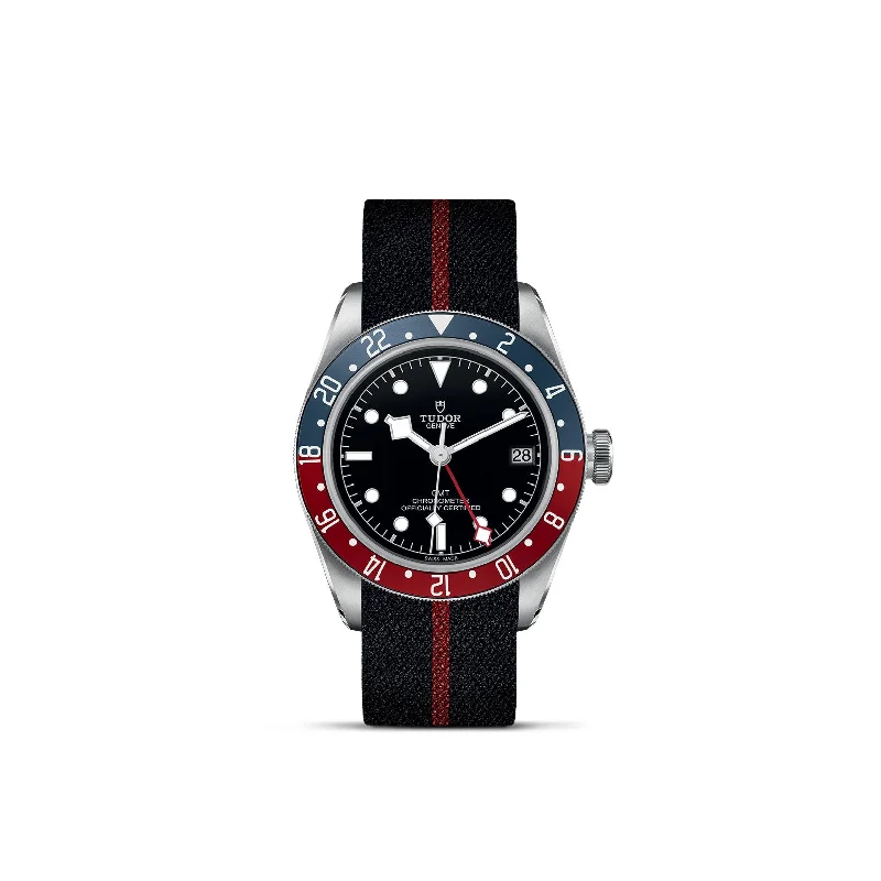 Solar-powered sport watches for men with long battery life and durable material -Black Bay GMt