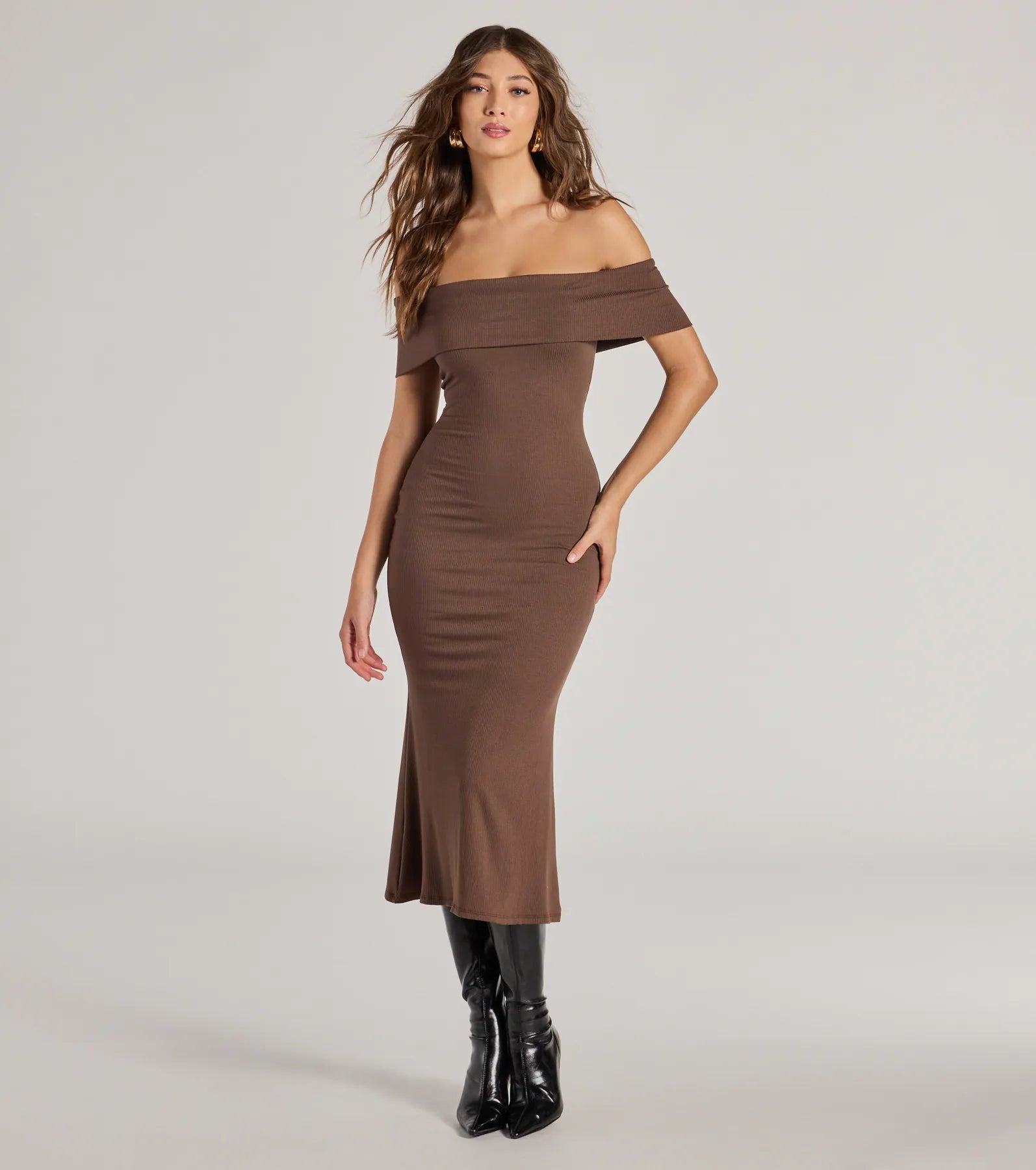 Spandex Dresses for Flexible -Sleek Silhouette Ribbed Knit Off-The-Shoulder Midi Dress