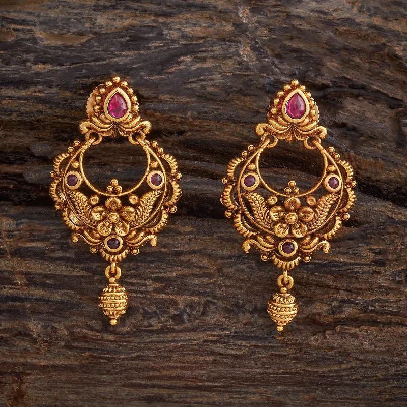 Hoop earrings with heart-shaped frames for a romantic and feminine look-Antique Earring 178632