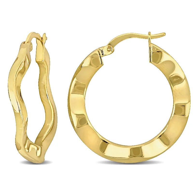 Hoop earrings with enamel stripes for a colorful and eye-catching design-Mimi & Max 27x2.5mm Round Wave Hoop Earrings in Yellow Plated Silver